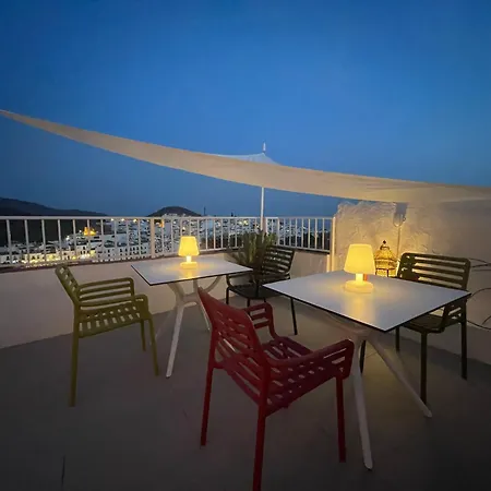 Nidos Apartments,